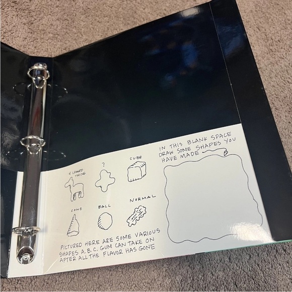 90s VTG Yikes! Black Binder NOS - Picture 3 of 4